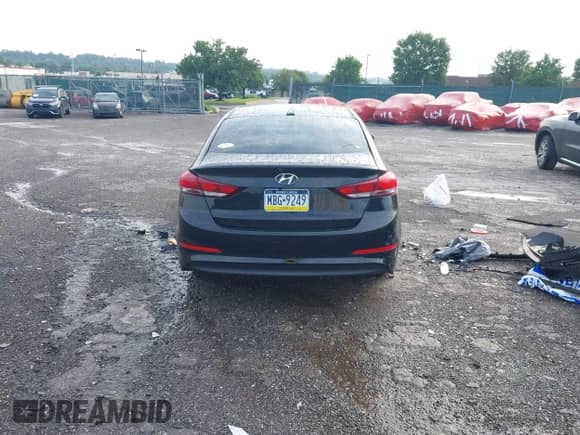 2018 Hyundai Elantra Limited с VIN 5NPD84LF0JH334048, выставлен на аукционе IAAI как лот 42635244 с пробегом 90 826 миль миль и . История ставок и продаж доступна на DreamBid. Изображение 17.