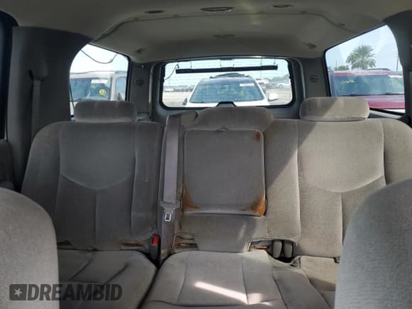 ✅ 2004 GMC Yukon XL SLT • VIN: 1GKEC16Z64J201494 • Lot: 75116274. Listed on Copart with 201,386 mi. Free auction sales archive from the USA and detailed vehicle history report at DreamBid. Image 10.