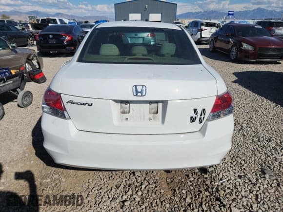 ✅ 2008 Honda Accord LX • VIN: 1HGCP263X8A133457 • Лот: 81854565. Опубликован ранее на Copart с пробегом 162 846 миль. Бесплатный доступ к архиву аукционных продаж из США и подробный отчёт об истории автомобиля на DreamBid. Изображение 6.