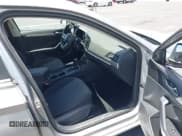 ✅ 2023 Volkswagen Jetta S • VIN: 3VW5M7BU8PM048790 • Лот: 42535927. Опубликован ранее на IAAI с пробегом 20 586 миль. Бесплатный доступ к архиву аукционных продаж из США и подробный отчёт об истории автомобиля на DreamBid. Изображение 5.