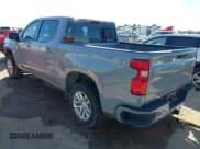 ✅ 2024 Chevrolet Silverado 1500 • VIN: 1GCPADE80RZ216828 • Lot: 43562665. Listed on IAAI with 42,479 mi. Free auction sales archive from the USA and detailed vehicle history report at DreamBid. Image 3.