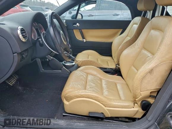 ✅ 2006 Audi TT • VIN: TRUTC28N961000961 • Lot: 95627905. Listed on Copart with 141,181 mi. Free auction sales archive from the USA and detailed vehicle history report at DreamBid. Image 7.