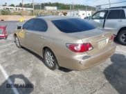 ✅ 2002 Lexus ES 300 • VIN: JTHBF30G420049256 • Lot: 43833415. Wystawiony na IAAI z przebiegiem 313 735 mil. Bezpłatny archiwum sprzedaży aukcyjnych z USA i szczegółowy raport historii pojazdu na DreamBid. Zdjęcie 3.