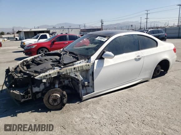 ✅ 2013 BMW M3 • VIN: WBSKG9C56DJ593825 • Lot: 75298514. Listed on Copart with 85,798 mi. Free auction sales archive from the USA and detailed vehicle history report at DreamBid. Image 1.