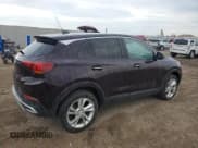 ✅ 2021 Buick Encore GX Preferred • VIN: KL4MMCSL8MB093823 • Lot: 71779575. Wystawiony na Copart z przebiegiem 47 560 mil. Bezpłatny archiwum sprzedaży aukcyjnych z USA i szczegółowy raport historii pojazdu na DreamBid. Zdjęcie 3.