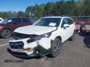 ✅ 2019 Subaru Outback Limited • VIN: 4S4BSANC4K3237647 • Lot: 43463987. Wystawiony na IAAI z przebiegiem 56 265 mil. Bezpłatny archiwum sprzedaży aukcyjnych z USA i szczegółowy raport historii pojazdu na DreamBid. Zdjęcie 2.