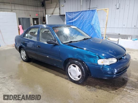 ✅ 2002 Chevrolet Prizm • VIN: 1Y1SK52842Z403833 • Lot: 54382775. Listed on Copart with 69,842 mi. Free auction sales archive from the USA and detailed vehicle history report at DreamBid. Image 4.