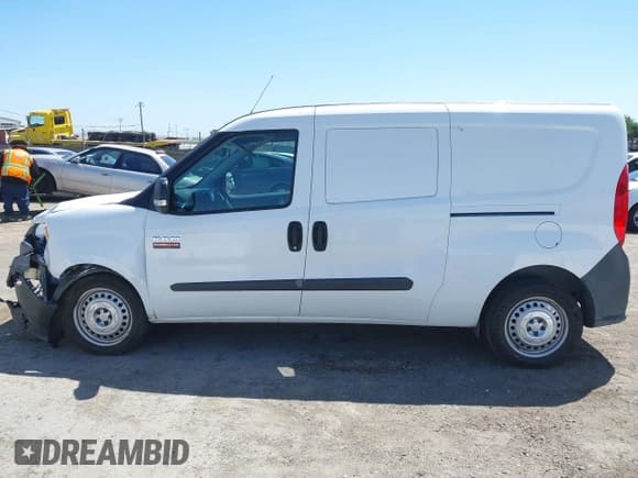 ✅ 2015 Ram ProMaster City Cargo Tradesman • VIN: ZFBERFAT6F6978423 • Lot: 42264949. Wystawiony na IAAI z przebiegiem 89 659 mil. Bezpłatny archiwum sprzedaży aukcyjnych z USA i szczegółowy raport historii pojazdu na DreamBid. Zdjęcie 14.