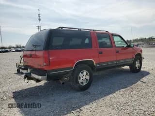 ✅ 1995 GMC Suburban • VIN: 1GKFK16KXSJ717879 • Lot: 51622545. Wystawiony na Copart z przebiegiem 2 490 720 mil. Bezpłatny archiwum sprzedaży aukcyjnych z USA i szczegółowy raport historii pojazdu na DreamBid. Zdjęcie 3.
