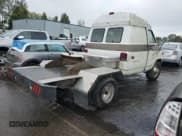 ✅ 1990 Chevrolet Chevy Van • VIN: 2GBEG25K5L4114885 • Lot: 84705545. Wystawiony na Copart z przebiegiem Nie podano. Bezpłatny archiwum sprzedaży aukcyjnych z USA i szczegółowy raport historii pojazdu na DreamBid. Zdjęcie 3.