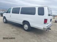 ✅ 2007 Ford Econoline Passenger XL • VIN: 1FBSS31L57DA97586 • Lot: 41716412. Wystawiony na IAAI z przebiegiem 206 233 mil. Bezpłatny archiwum sprzedaży aukcyjnych z USA i szczegółowy raport historii pojazdu na DreamBid. Zdjęcie 3.