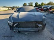 ✅ 2015 Ford Mustang V6 • VIN: 1FA6P8AM7F5322500 • Lot: 82329055. Wystawiony na Copart z przebiegiem 106 834 mil. Bezpłatny archiwum sprzedaży aukcyjnych z USA i szczegółowy raport historii pojazdu na DreamBid. Zdjęcie 5.