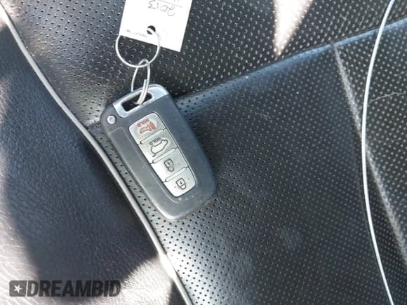 ✅ 2013 Hyundai Veloster Turbo • VIN: KMHTC6AE0DU095350 • Lot: 42683056. Wystawiony na IAAI z przebiegiem 108 269 mil. Bezpłatny archiwum sprzedaży aukcyjnych z USA i szczegółowy raport historii pojazdu na DreamBid. Zdjęcie 11.