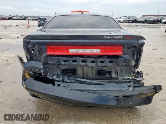 2013 Dodge Challenger R/T с VIN 2C3CDYBT4DH671037, выставлен на аукционе Copart как лот 69820635 с пробегом 135 364 миль миль и Чистый • Clean title. История ставок и продаж доступна на DreamBid. Изображение 6.