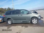 ✅ 2013 Toyota Sienna LE • VIN: 5TDKK3DCXDS305338 • Лот: 43698555. Опубликован ранее на IAAI с пробегом Не указан. Бесплатный доступ к архиву аукционных продаж из США и подробный отчёт об истории автомобиля на DreamBid. Изображение 13.
