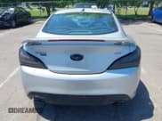 ✅ 2013 Hyundai Genesis Coupe 2.0T • VIN: KMHHT6KD8DU082972 • Lot: 42576823. Wystawiony na IAAI z przebiegiem 89 091 mil. Bezpłatny archiwum sprzedaży aukcyjnych z USA i szczegółowy raport historii pojazdu na DreamBid. Zdjęcie 16.