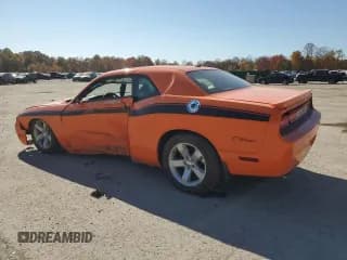 ✅ 2012 Dodge Challenger R/T Plus • VIN: 2C3CDYBT1CH158598 • Lot: 77275724. Wystawiony na Copart z przebiegiem Nie podano. Bezpłatny archiwum sprzedaży aukcyjnych z USA i szczegółowy raport historii pojazdu na DreamBid. Zdjęcie 2.