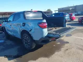 2024 Hyundai Santa Cruz SEL с VIN 5NTJB4AE4RH100765, выставлен на аукционе IAAI как лот 41518227 с пробегом 3 332 миль миль и . История ставок и продаж доступна на DreamBid. Изображение 3.