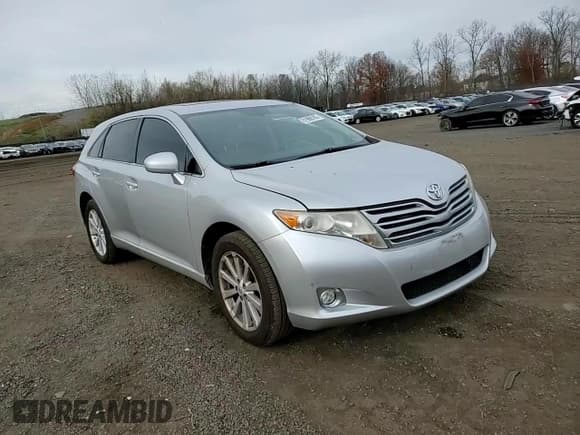 ✅ 2009 Toyota Venza • VIN: 4T3ZE11A49U004017 • Lot: 91900185. Listed on Copart with 173,245 mi. Free auction sales archive from the USA and detailed vehicle history report at DreamBid. Image 14.