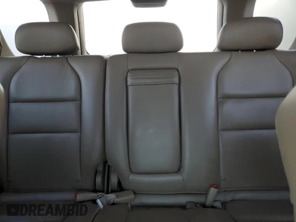 ✅ 2003 Acura MDX Touring • VIN: 2HNYD18623H004597 • Lot: 81428895. Wystawiony na Copart z przebiegiem 172 171 mil. Bezpłatny archiwum sprzedaży aukcyjnych z USA i szczegółowy raport historii pojazdu na DreamBid. Zdjęcie 10.