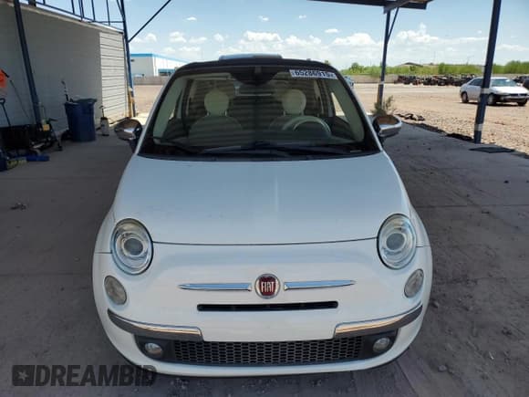 ✅ 2015 FIAT 500 Lounge • VIN: 3C3CFFER5FT667586 • Lot: 65286915. Listed on Copart with 87,160 mi. Free auction sales archive from the USA and detailed vehicle history report at DreamBid. Image 5.