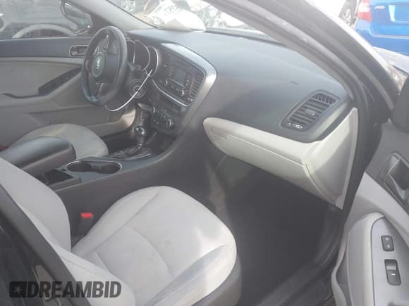 ✅ 2015 Kia Optima LX • VIN: 5XXGM4A70FG518087 • Lot: 43857571. Listed on IAAI with 166,641 mi. Free auction sales archive from the USA and detailed vehicle history report at DreamBid. Image 5.