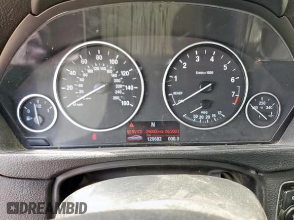 ✅ 2013 BMW 3 Series 328i • VIN: WBA3A5C57DF351602 • Lot: 60753385. Listed on Copart with 129,682 mi. Free auction sales archive from the USA and detailed vehicle history report at DreamBid. Image 9.