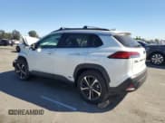 ✅ 2024 Toyota Corolla Cross Hybrid XSE • VIN: 7MUFBABG2RV051228 • Лот: 90340085. Опубликован ранее на Copart с пробегом Не указан. Бесплатный доступ к архиву аукционных продаж из США и подробный отчёт об истории автомобиля на DreamBid. Изображение 2.