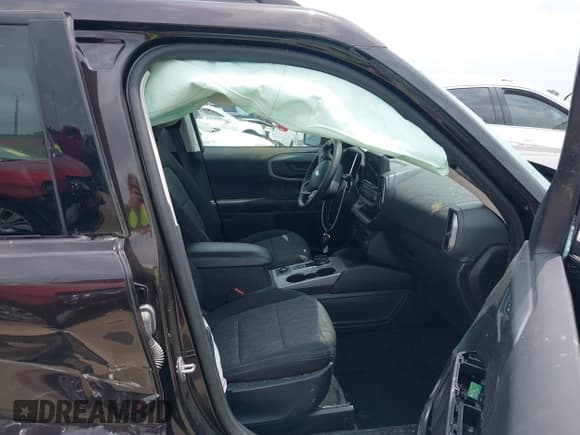 ✅ 2021 Ford Bronco Sport Big Bend • VIN: 3FMCR9B69MRB03931 • Лот: 42262087. Опубликован ранее на IAAI с пробегом 28 170 миль. Бесплатный доступ к архиву аукционных продаж из США и подробный отчёт об истории автомобиля на DreamBid. Изображение 5.