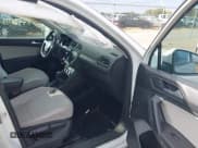 ✅ 2019 Volkswagen Tiguan SE • VIN: 3VV2B7AX3KM004357 • Lot: 43395115. Wystawiony na IAAI z przebiegiem 111 568 mil. Bezpłatny archiwum sprzedaży aukcyjnych z USA i szczegółowy raport historii pojazdu na DreamBid. Zdjęcie 5.