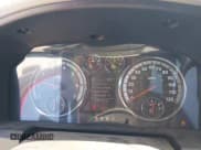 ✅ 2009 Dodge 1500 Laramie • VIN: 1D3HV13T49J512617 • Lot: 42589721. Wystawiony na IAAI z przebiegiem 149 820 mil. Bezpłatny archiwum sprzedaży aukcyjnych z USA i szczegółowy raport historii pojazdu na DreamBid. Zdjęcie 7.