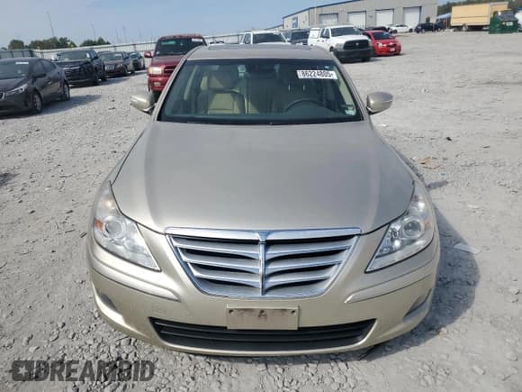 ✅ 2010 Hyundai Genesis • VIN: KMHGC4DE2AU085951 • Lot: 86224805. Wystawiony na Copart z przebiegiem 167 520 mil. Bezpłatny archiwum sprzedaży aukcyjnych z USA i szczegółowy raport historii pojazdu na DreamBid. Zdjęcie 5.