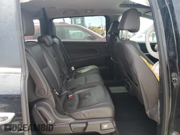 ✅ 2019 Honda Odyssey EX-L • VIN: 5FNRL6H7XKB057328 • Lot: 56559525. Listed on Copart with 98,506 mi. Free auction sales archive from the USA and detailed vehicle history report at DreamBid. Image 11.