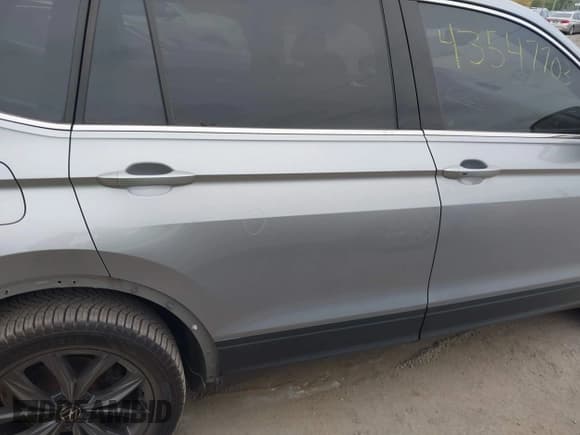 ✅ 2022 Volkswagen Tiguan SE • VIN: 3VV3B7AXXNM091893 • Lot: 43547703. Listed on IAAI with 71,483 mi. Free auction sales archive from the USA and detailed vehicle history report at DreamBid. Image 14.