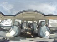 ✅ 2008 Chevrolet Suburban 3LT • VIN: 3GNFK16308G186374 • Lot: 66781034. Wystawiony na Copart z przebiegiem 268 063 mil. Bezpłatny archiwum sprzedaży aukcyjnych z USA i szczegółowy raport historii pojazdu na DreamBid. Zdjęcie 13.