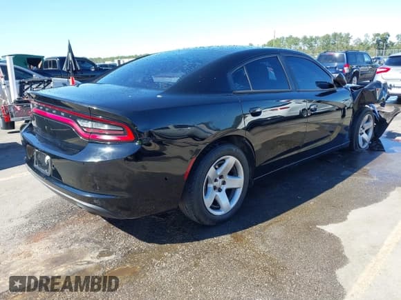 ✅ 2015 Dodge Charger Police • VIN: 2C3CDXAT8FH925203 • Лот: 43506658. Опубликован ранее на IAAI с пробегом 117 703 миль. Бесплатный доступ к архиву аукционных продаж из США и подробный отчёт об истории автомобиля на DreamBid. Изображение 4.