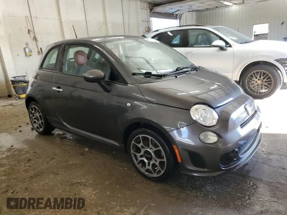 ✅ 2018 FIAT 500 Pop • VIN: 3C3CFFKH9JT377713 • Lot: 86249375. Listed on Copart with 27,135 mi. Free auction sales archive from the USA and detailed vehicle history report at DreamBid. Image 4.