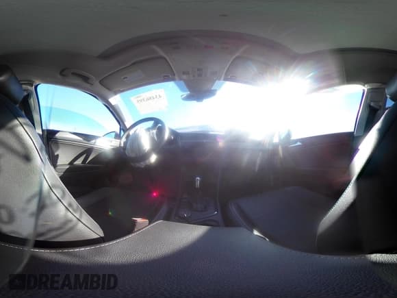 ✅ 2021 Volkswagen Tiguan SE • VIN: 3VV2B7AX1MM075768 • Lot: 43486395. Wystawiony na IAAI z przebiegiem 49 298 mil. Bezpłatny archiwum sprzedaży aukcyjnych z USA i szczegółowy raport historii pojazdu na DreamBid. Zdjęcie 18.