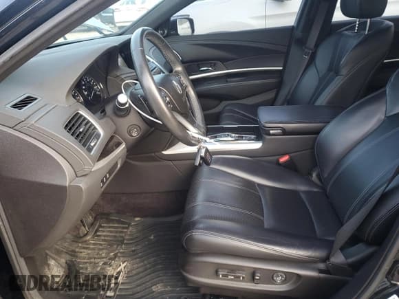 ✅ 2018 Acura RLX Technology • VIN: JH4KC1F50JC000331 • Lot: 86841194. Listed on Copart with 146,118 mi. Free auction sales archive from the USA and detailed vehicle history report at DreamBid. Image 7.