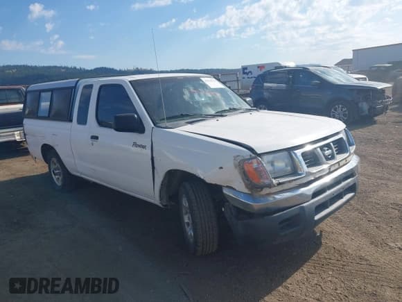 ✅ 2000 Nissan Frontier XE • VIN: 1N6DD26S8YC403483 • Lot: 42734721. Listed on IAAI with 271,752 mi. Free auction sales archive from the USA and detailed vehicle history report at DreamBid. Image 1.