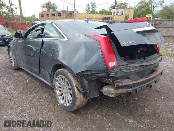 ✅ 2012 Cadillac CTS Performance • VIN: 1G6DL1E32C0121802 • Лот: 42336078. Опубликован ранее на IAAI с пробегом 177 625 миль. Бесплатный доступ к архиву аукционных продаж из США и подробный отчёт об истории автомобиля на DreamBid. Изображение 3.
