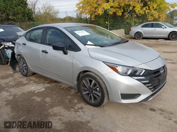 ✅ 2024 Nissan Versa S • VIN: 3N1CN8DV5RL877637 • Lot: 43474652. Listed on IAAI with 24,400 mi. Free auction sales archive from the USA and detailed vehicle history report at DreamBid. Image 1.