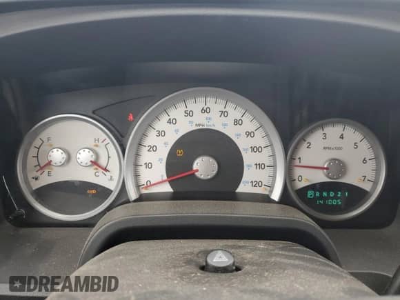 2008 Dodge Dakota z VIN 1D7HW68K28S503819, wystawiony jako Copart lot #44348935 z przebiegiem 141 005 mil mil oraz Szkoda całkowita • Salvage title. Historia ofert i sprzedaży dostępna na DreamBid. Obrazek 9.