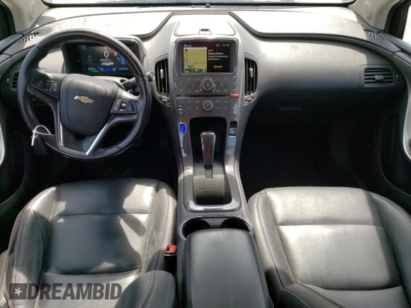 ✅ 2015 Chevrolet Volt • VIN: 1G1RB6E48FU118226 • Lot: 68071924. Wystawiony na Copart z przebiegiem 81 102 mil. Bezpłatny archiwum sprzedaży aukcyjnych z USA i szczegółowy raport historii pojazdu na DreamBid. Zdjęcie 8.