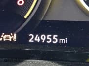 ✅ 2024 Volkswagen Golf GTI S • VIN: WVWGA7CDXRW140750 • Lot: 43240202. Wystawiony na IAAI z przebiegiem 24 955 mil. Bezpłatny archiwum sprzedaży aukcyjnych z USA i szczegółowy raport historii pojazdu na DreamBid. Zdjęcie 16.