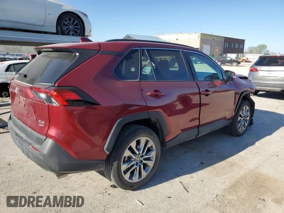 ✅ 2024 Toyota RAV4 XLE Premium • VIN: 2T3A1RFV1RW475478 • Lot: 52960055. Listed on Copart with 5,658 mi. Free auction sales archive from the USA and detailed vehicle history report at DreamBid. Image 3.
