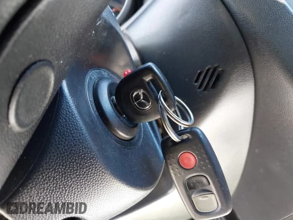 ✅ 2007 Mazda 3 S Touring • VIN: JM1BK344471728152 • Lot: 41337607. Listed on IAAI with 212,854 mi. Free auction sales archive from the USA and detailed vehicle history report at DreamBid. Image 11.