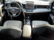 ✅ 2018 Toyota RAV4 XLE • VIN: 2T3RFREV0JW746699 • Lot: 70541535. Wystawiony na Copart z przebiegiem 71 013 mil. Bezpłatny archiwum sprzedaży aukcyjnych z USA i szczegółowy raport historii pojazdu na DreamBid. Zdjęcie 8.