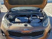 ✅ 2017 Kia Sportage EX • VIN: KNDPNCAC7H7099980 • Lot: 96905155. Wystawiony na Copart z przebiegiem 83 324 mil. Bezpłatny archiwum sprzedaży aukcyjnych z USA i szczegółowy raport historii pojazdu na DreamBid. Zdjęcie 12.