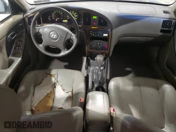 2006 Hyundai Elantra GLS с VIN KMHDN46DX6U238889, выставлен на аукционе Copart как лот 82299724 с пробегом 35 072 миль миль и Списание • Salvage title. История ставок и продаж доступна на DreamBid. Изображение 8.